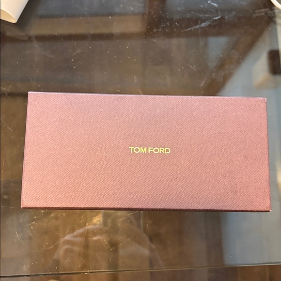 Tom Ford NIB Penny FT1086 Sunglasses in Black Full Inclusion 55 - 19 - 135 - Picture 7 of 16